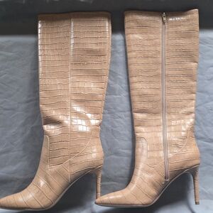 ANTONIO MELANI Tan Croc-Embossed Heeled Boots